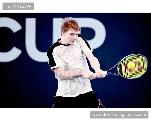 世界网球锦标赛精彩纷呈 新星崛起老将退役引发广泛关注