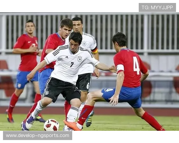 尼斯俱乐部在法国足球历史中的崛起与挑战解析 尼斯俱乐部在法国足球历史中的崛起与挑战解析